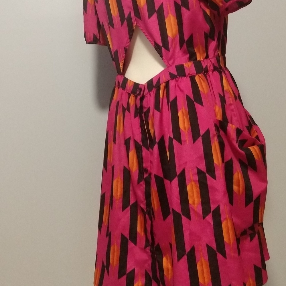 Allen Schwartz Keyhole back button down dress - Picture 8 of 8